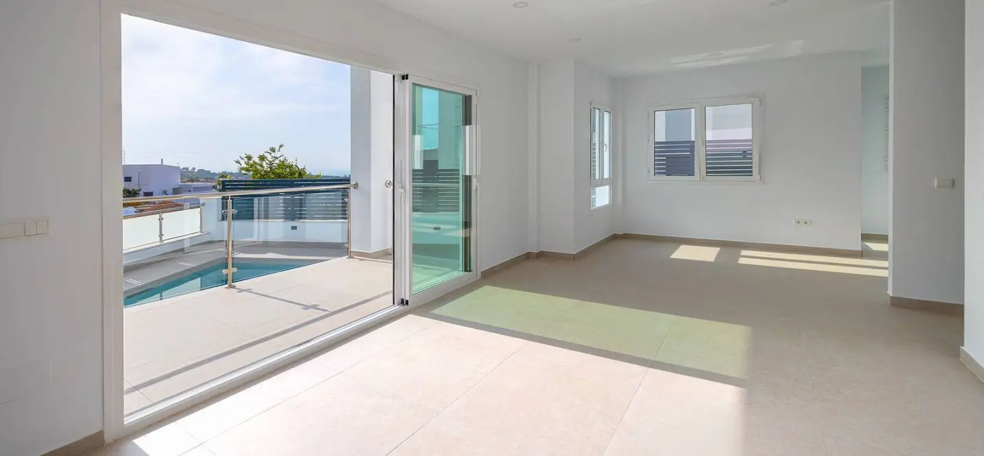 Sale of detached villa in Nerja 2