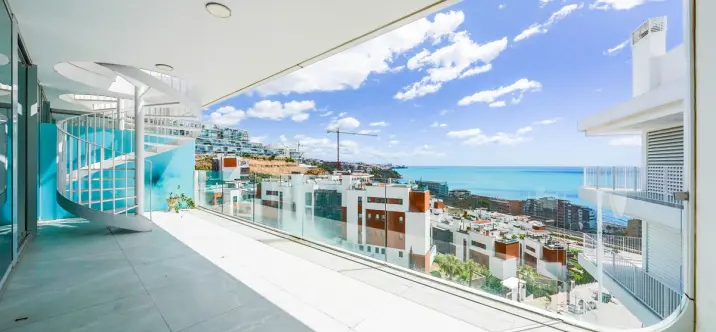 Продажа двухуровневого пентхауса в Fuengirola 2