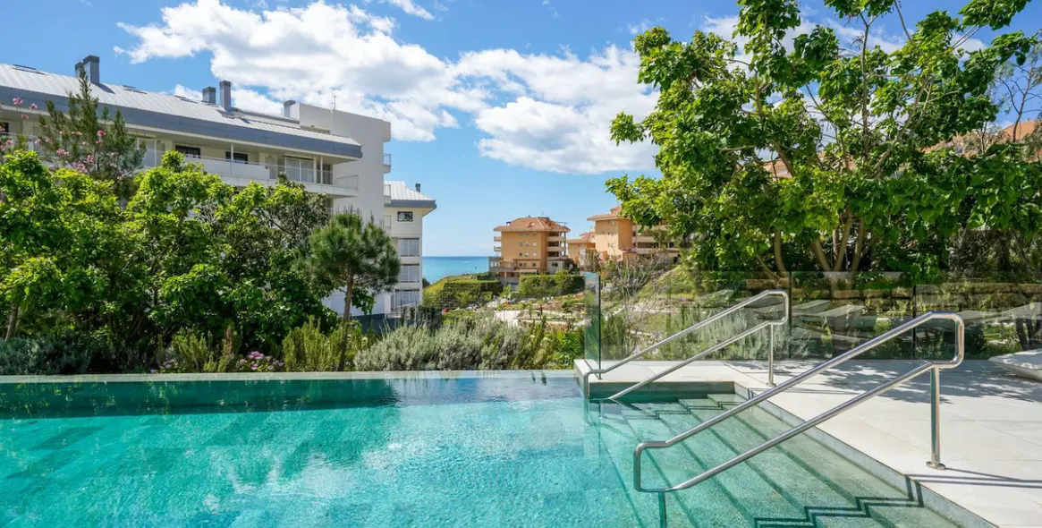 Sale of penthouse duplex in Fuengirola 24