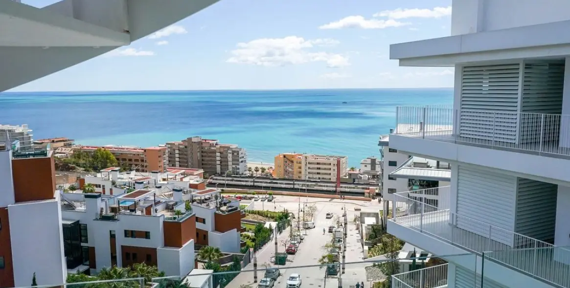 Sale of penthouse duplex in Fuengirola 29