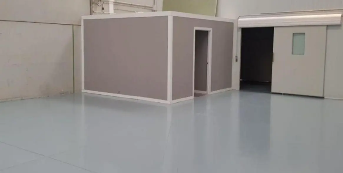 Sale of business in Monda 4