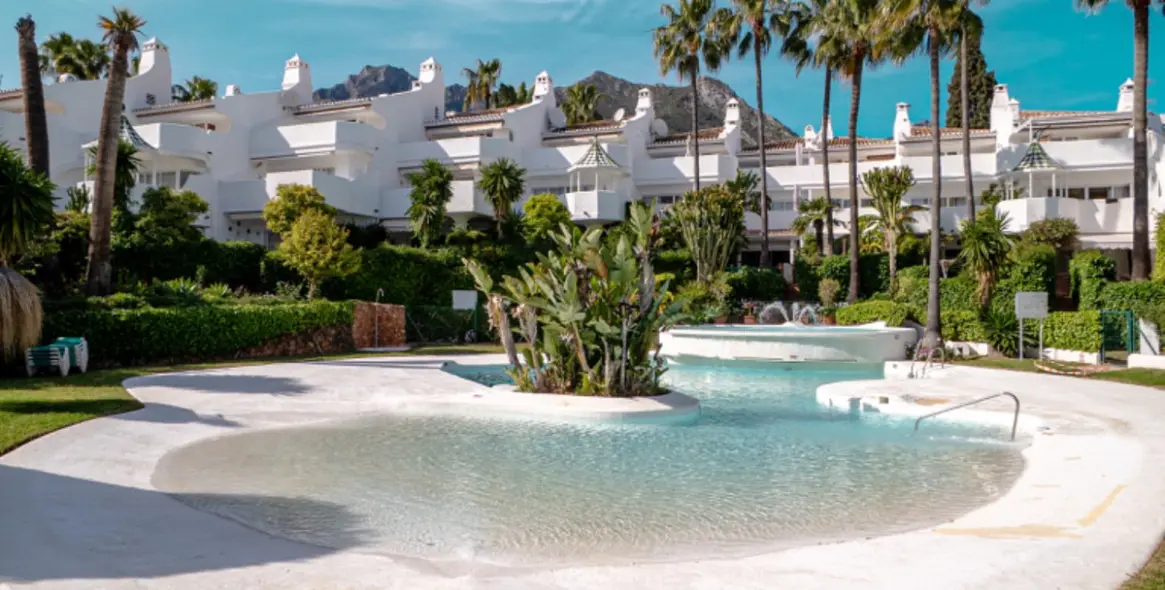 Продажа таунхауса в Marbella (район Sierra Blanca) 3