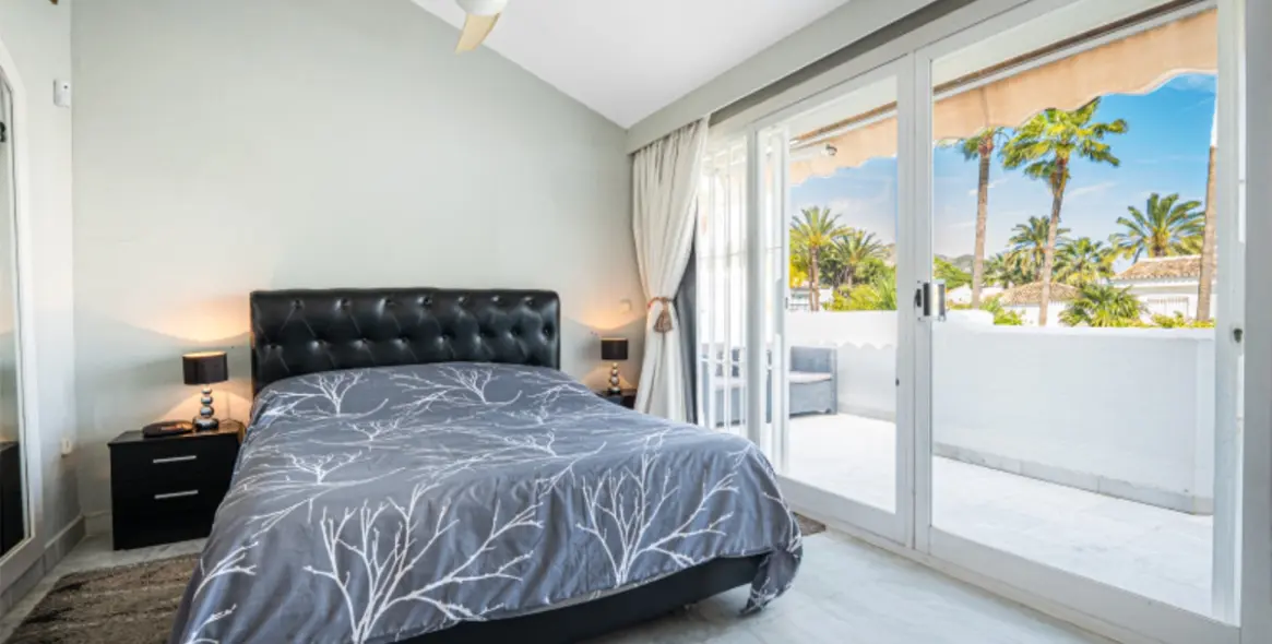 Продажа таунхауса в Sierra Blanca 19