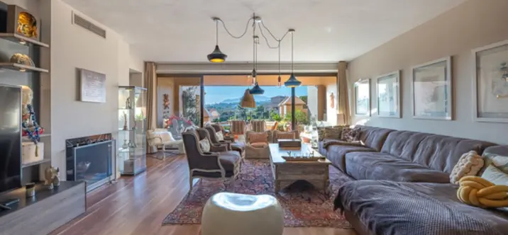 Sale of penthouse in Atalaya 1