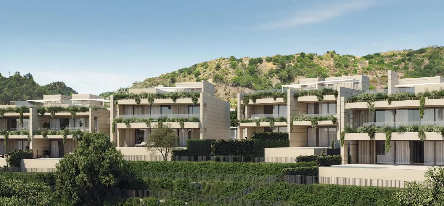 Sale of ground floor apartment in Elviria 0