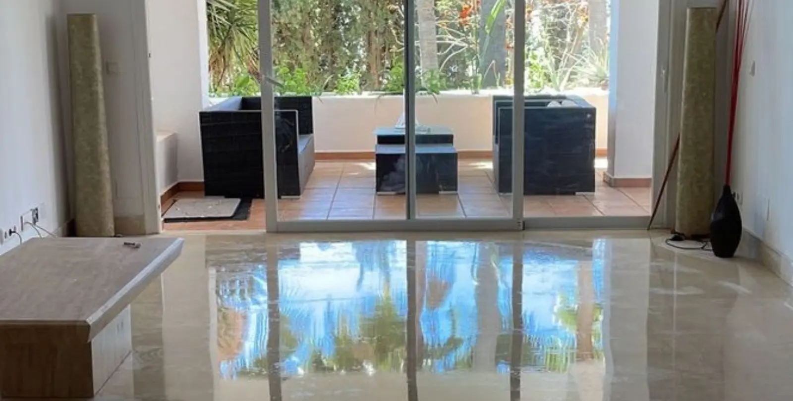 Sale of ground floor apartment in Nueva Andalucía 5