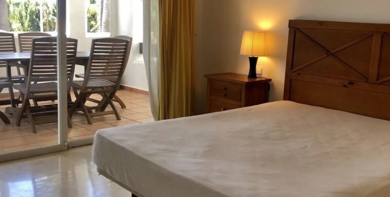 Sale of ground floor apartment in Nueva Andalucía 7