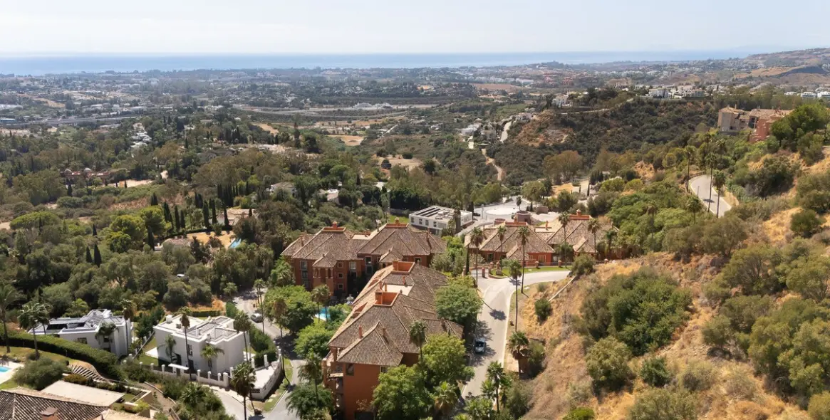 Продажа апартаментов на среднем этаже в Benahavís 31