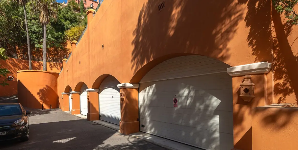 Продажа апартаментов на среднем этаже в Benahavís 39