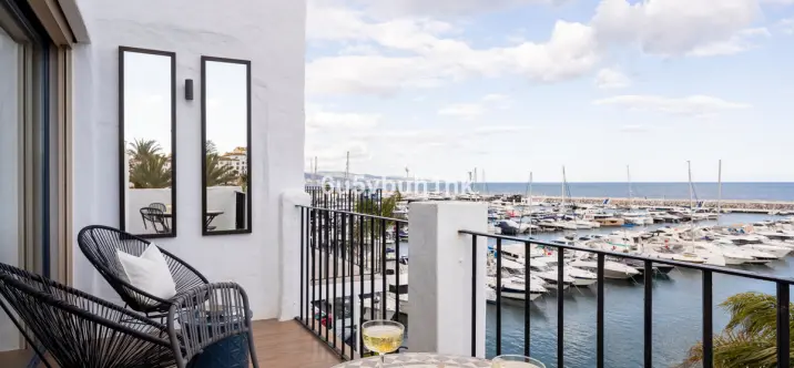 Sale of penthouse in Puerto Banús 2