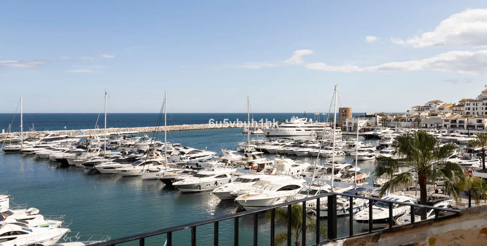 Venta de ático en Puerto Banús 29