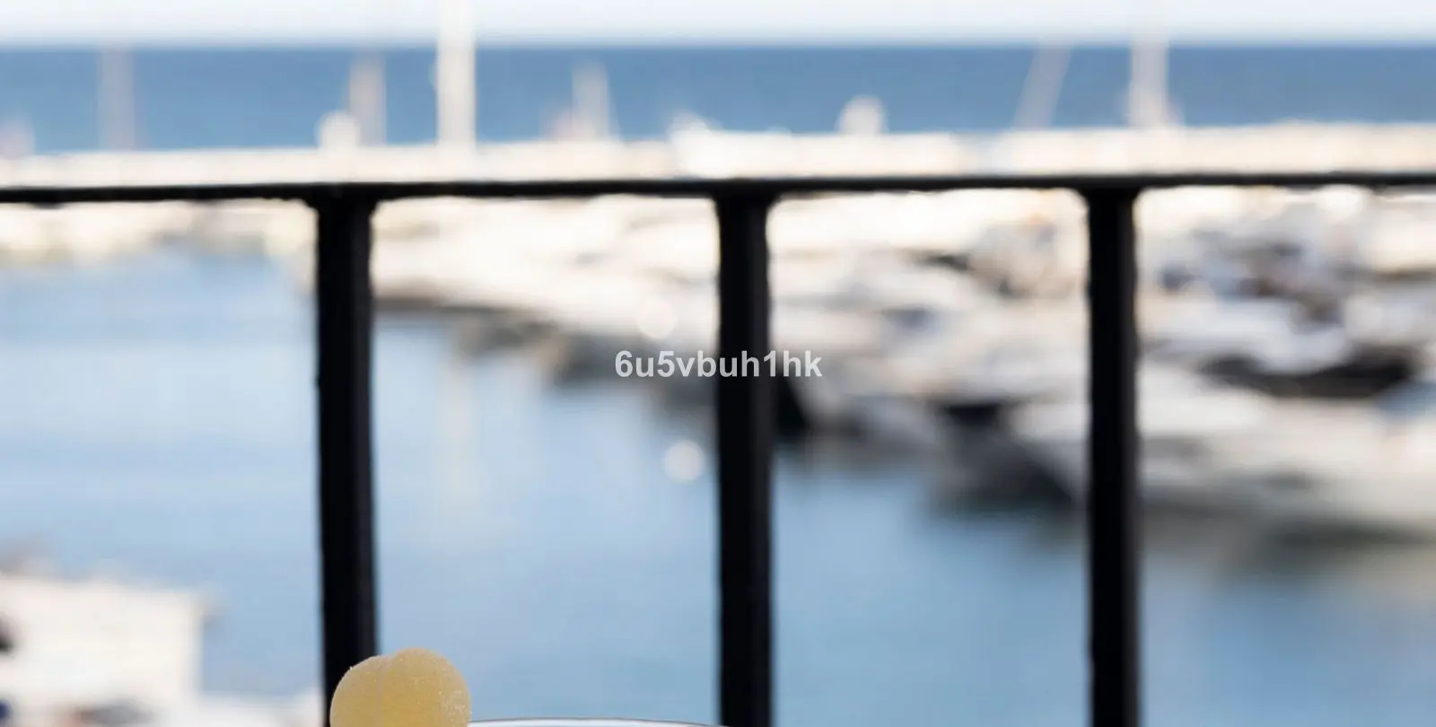 Venta de ático en Puerto Banús 32