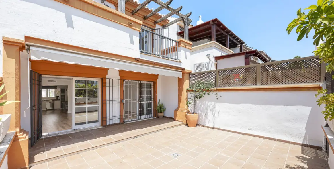 Sale of semi-detached house in Marbella 21