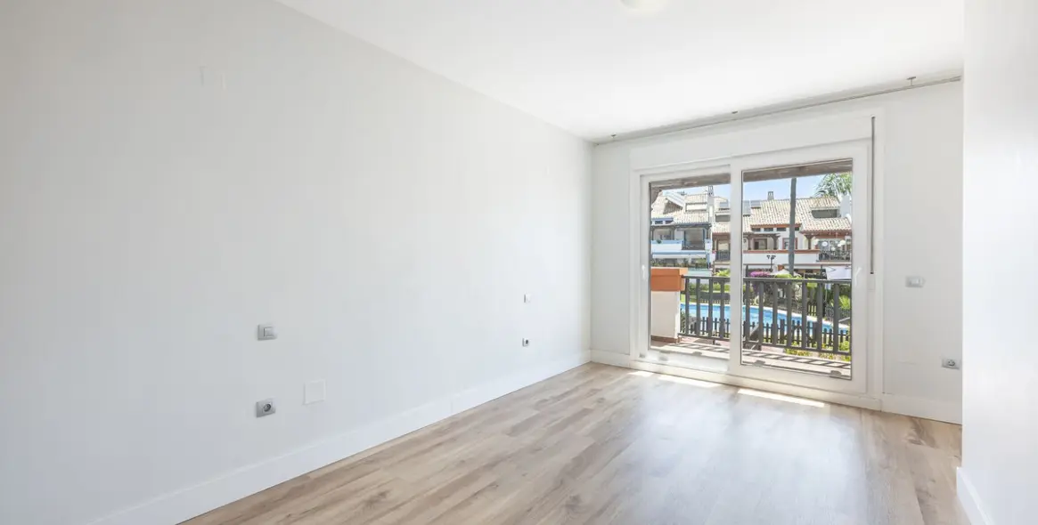 Sale of semi-detached house in Marbella 41