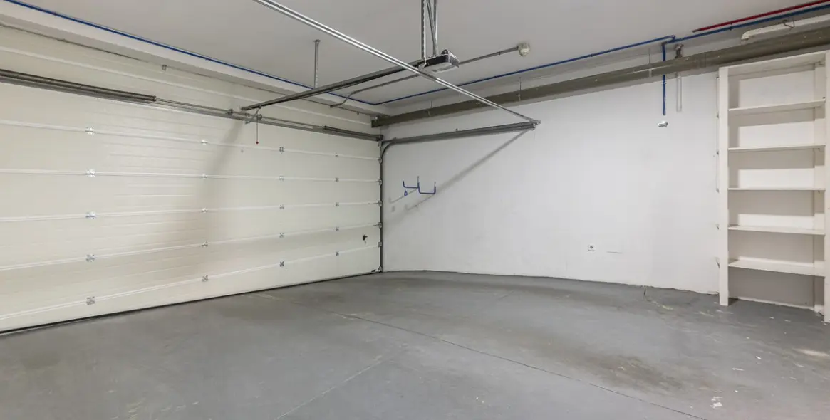 Sale of semi-detached house in Marbella 48