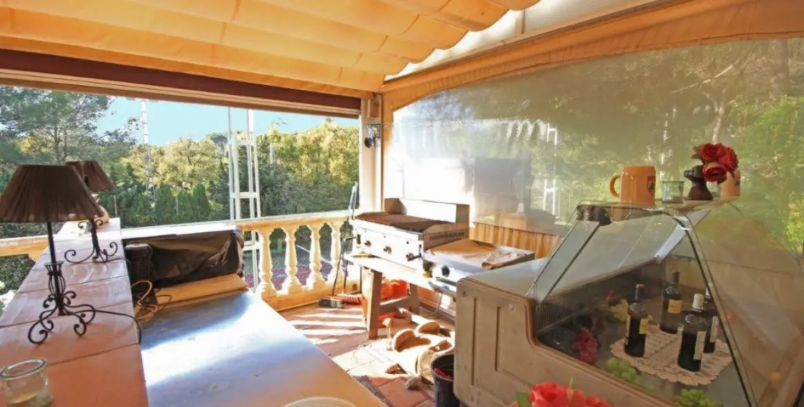 Продажа ресторана в Marbesa 7