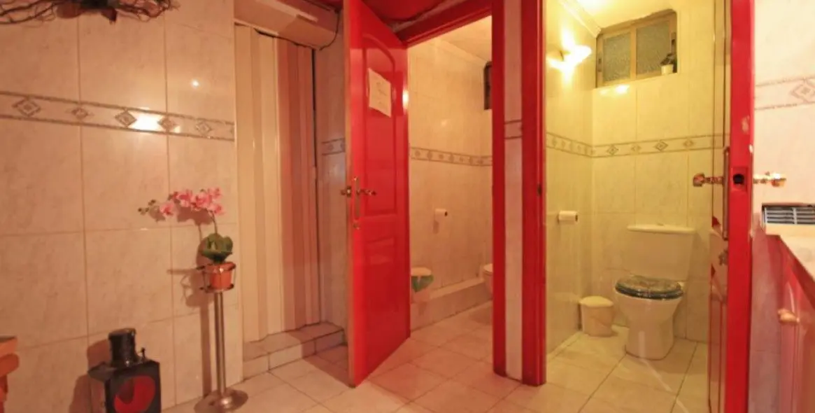 Продажа ресторана в Marbesa 13