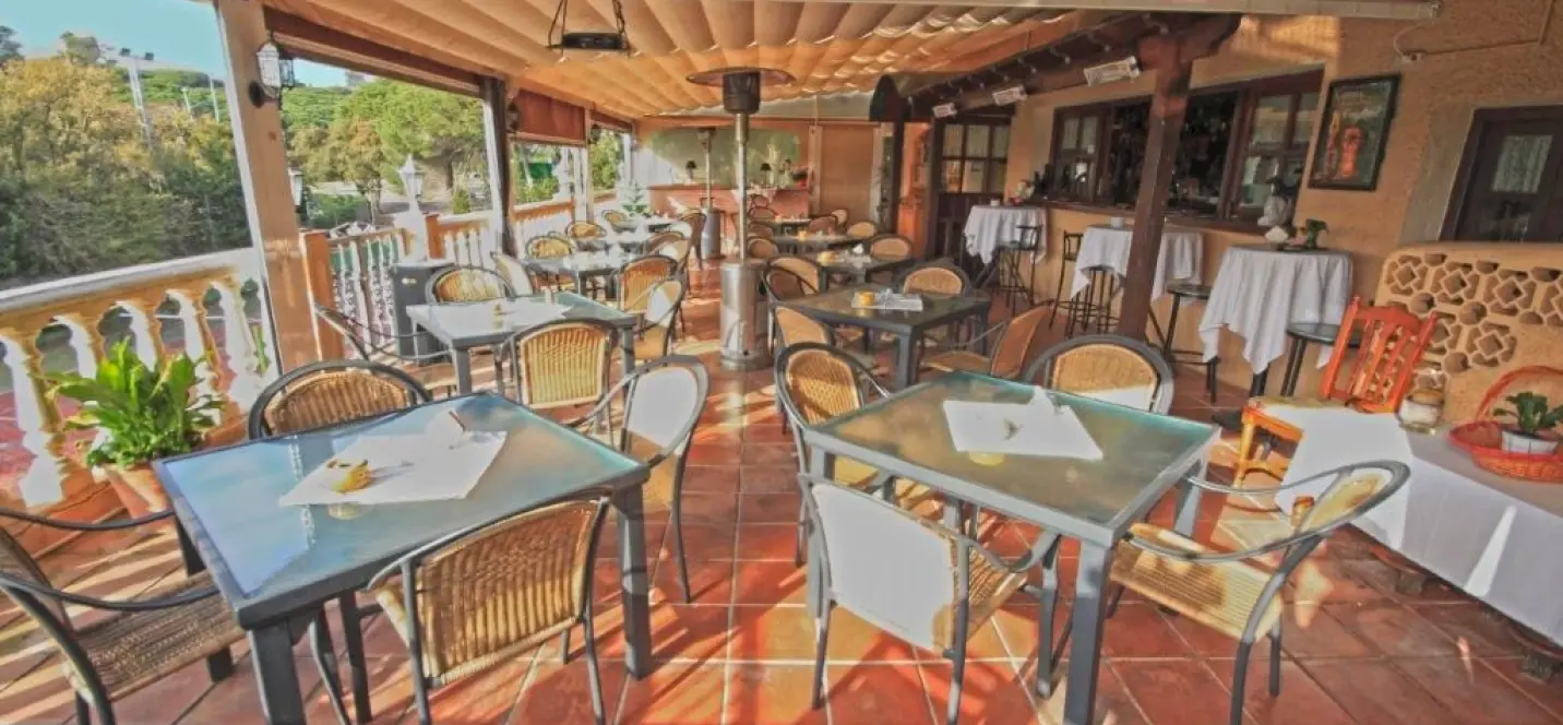 Sale of restaurant in Marbesa 0