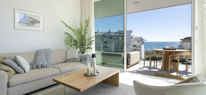 Продажа двухуровневого пентхауса в Fuengirola 1