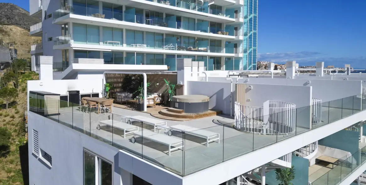 Sale of penthouse duplex in Fuengirola 21