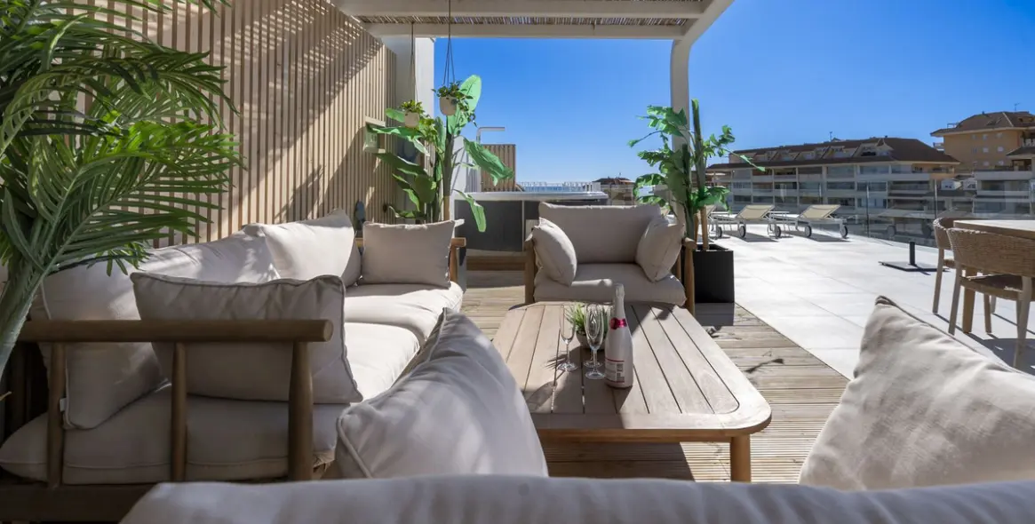 Sale of penthouse duplex in Fuengirola 28