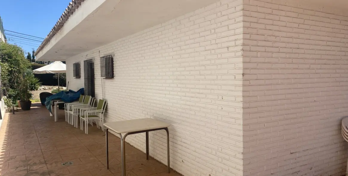 Продажа  отдельно стоящей виллы в La Capellania 20