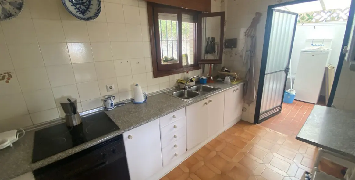 Продажа  отдельно стоящей виллы в La Capellania 21