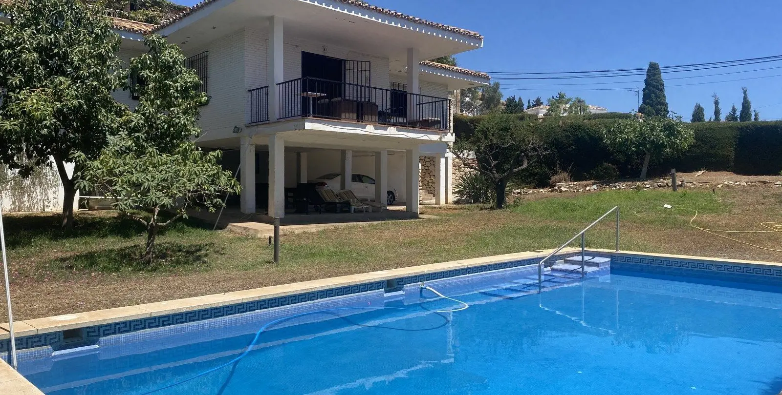 Sale of detached villa in La Capellania 2