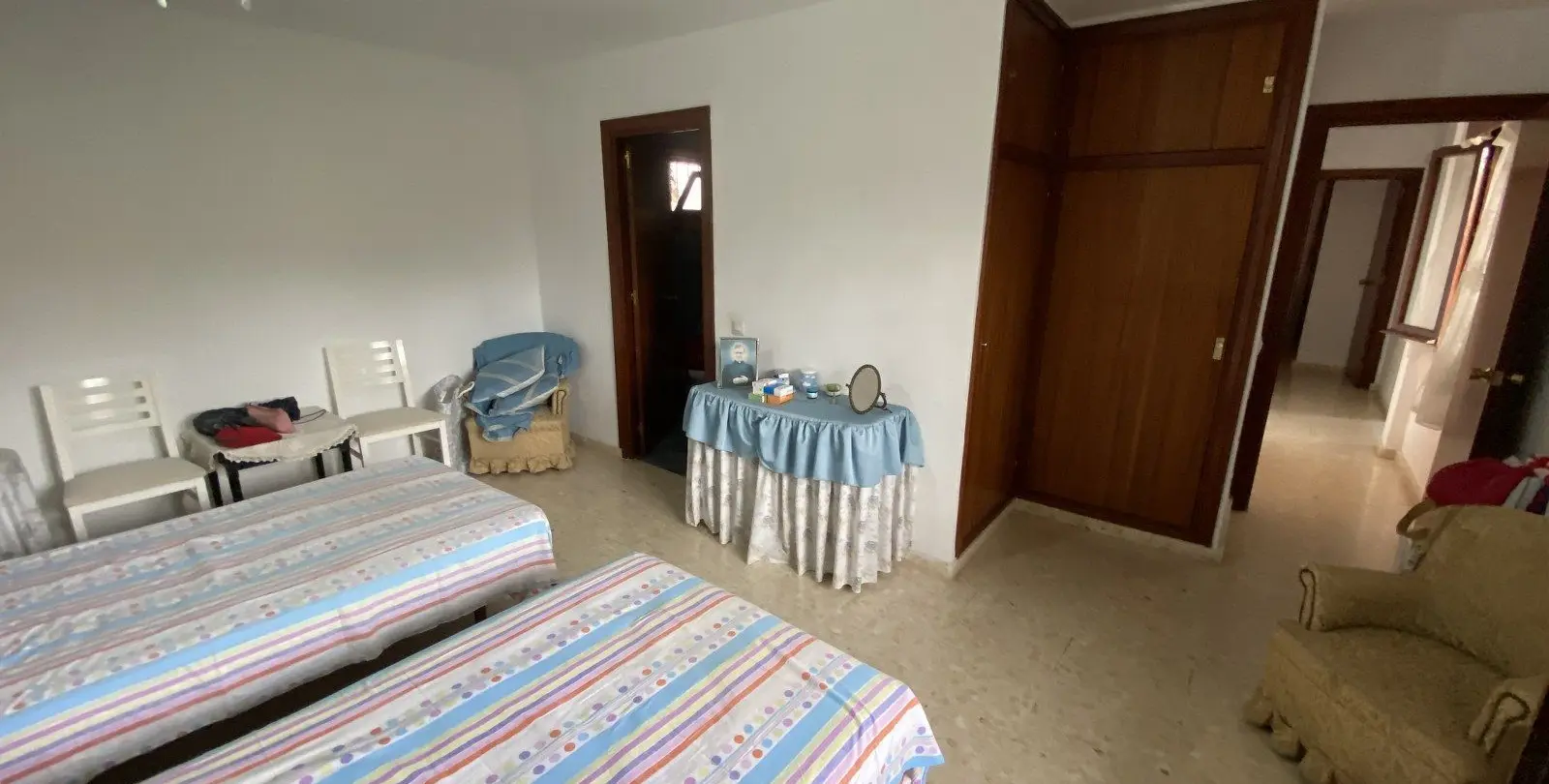 Sale of detached villa in La Capellania 40