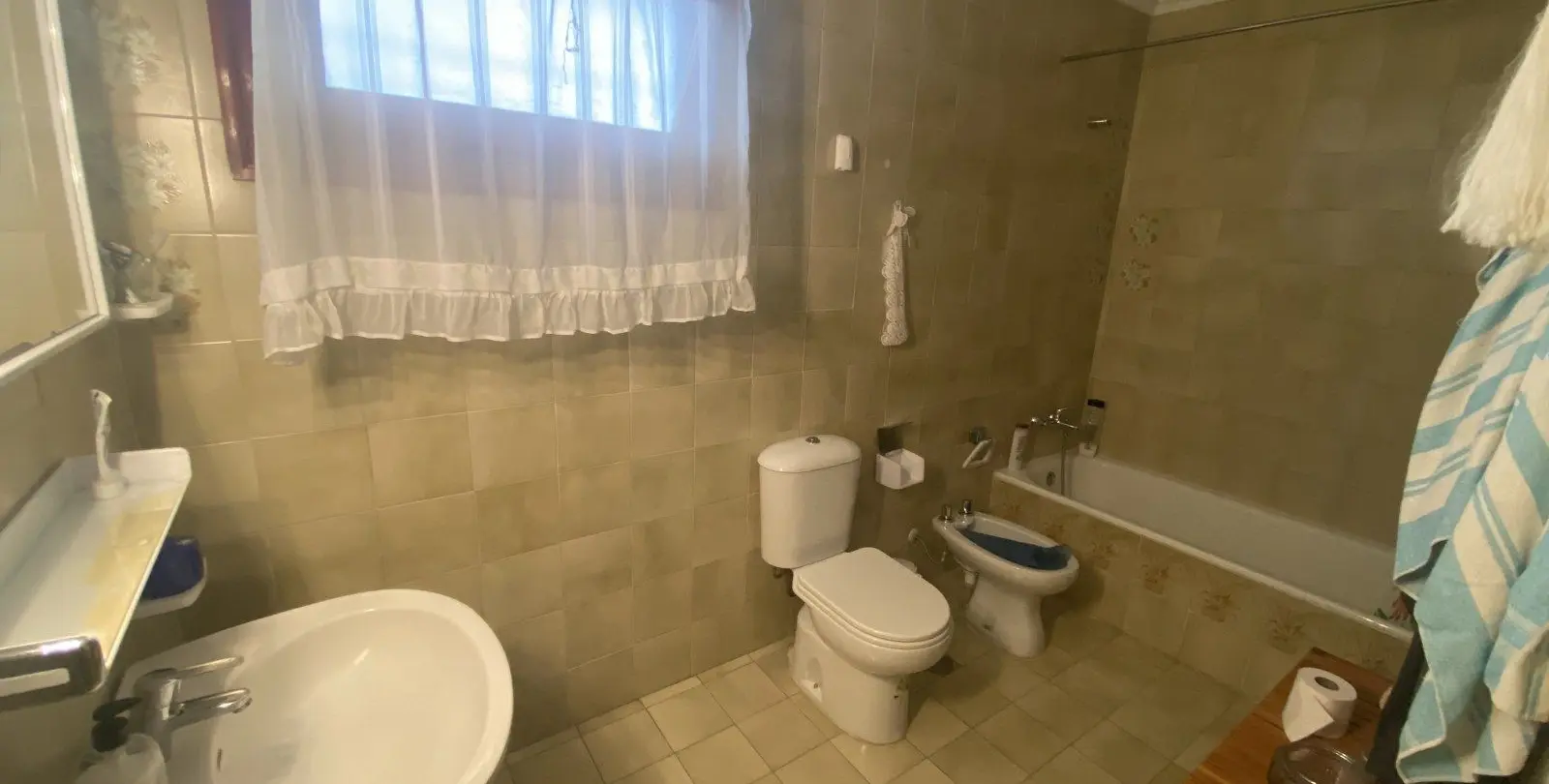 Sale of detached villa in La Capellania 44