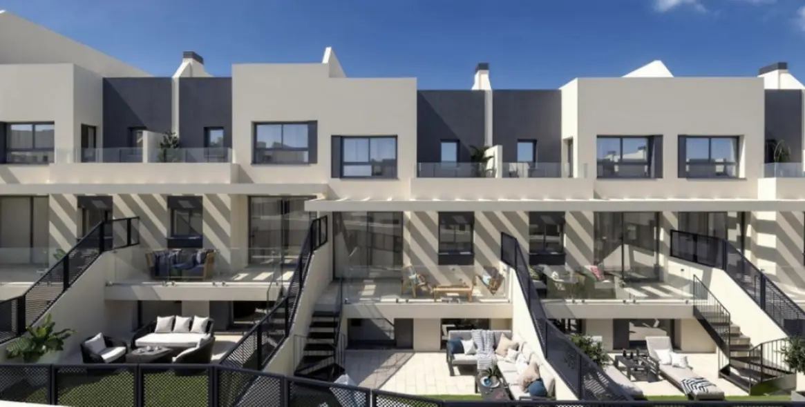 Sale of townhouse in Nerja 7