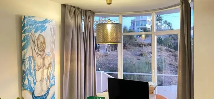 Venta de villa independiente en Nueva Andalucía 4