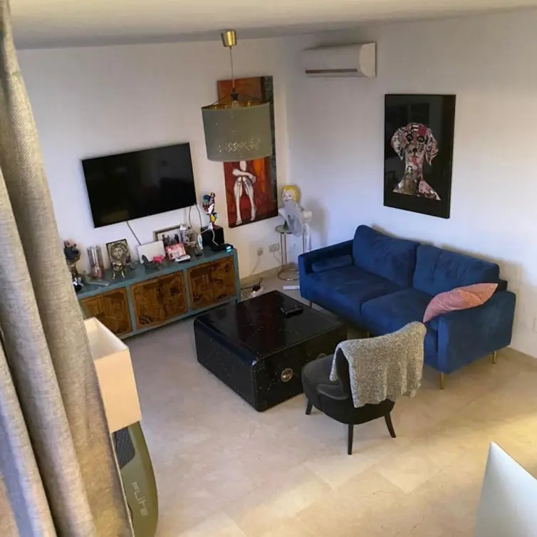Venta de villa independiente en Nueva Andalucía