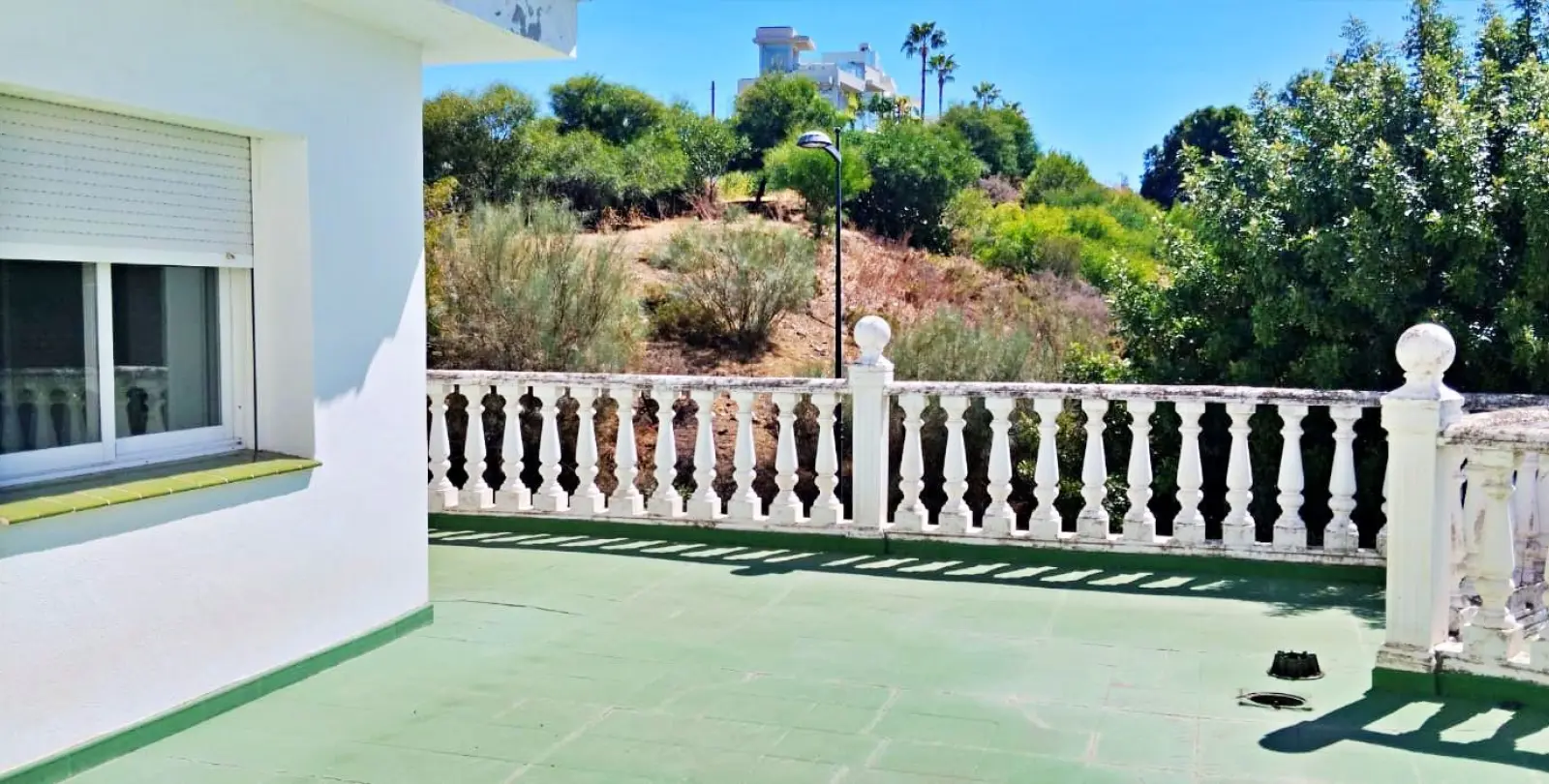 Sale of detached villa in Nueva Andalucía 22