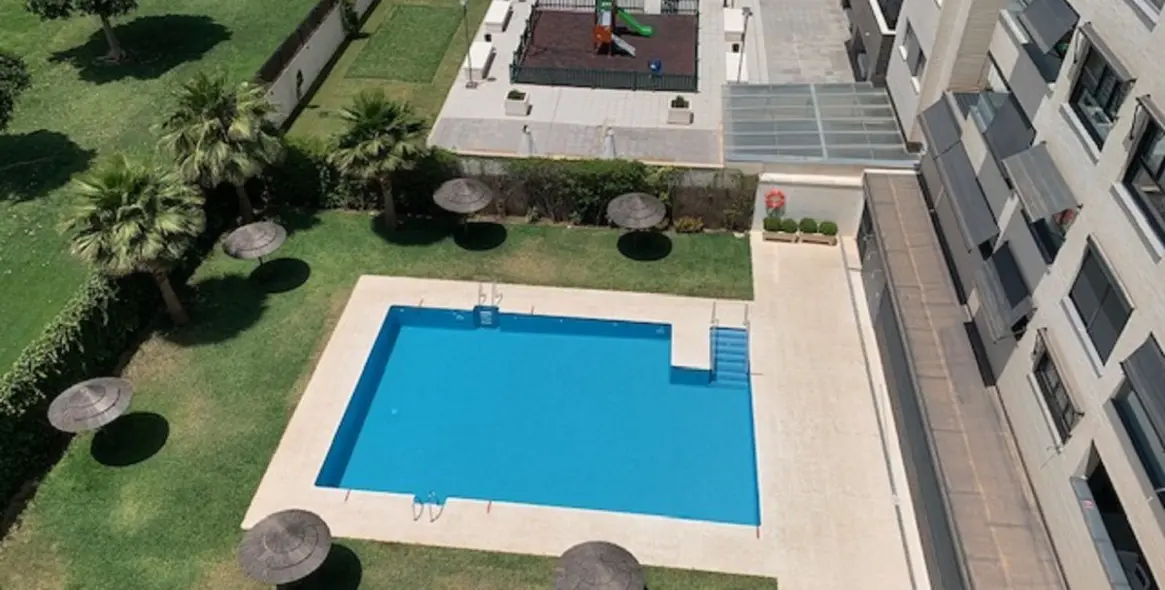 Sale of penthouse in Finca El Pato 14
