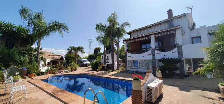 Venta de finca - cortijo en Alhaurín el Grande 2