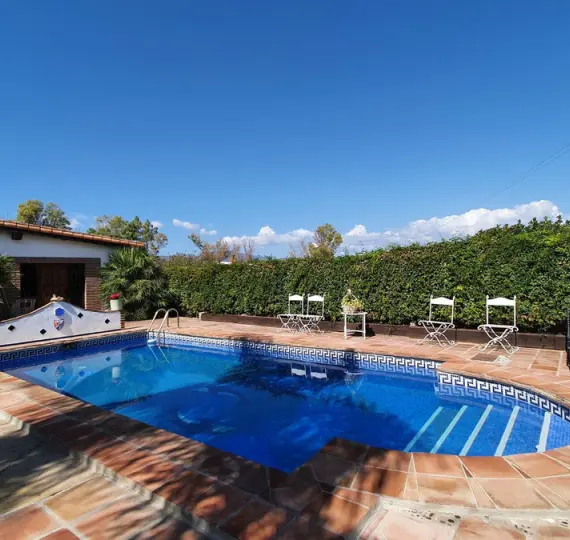 Venta de finca - cortijo en Alhaurín el Grande