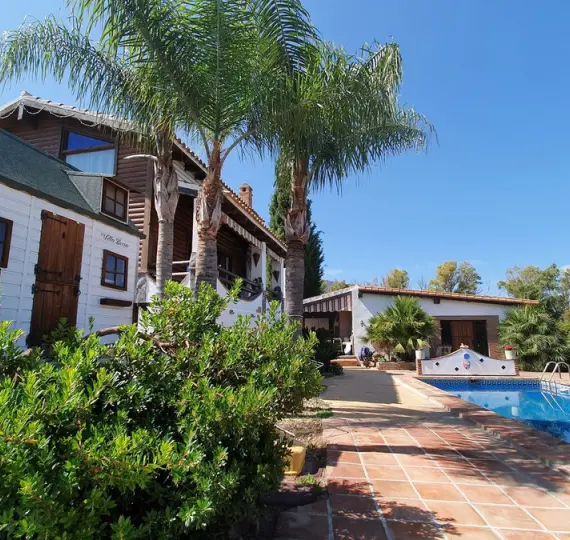Venta de finca - cortijo en Alhaurín el Grande