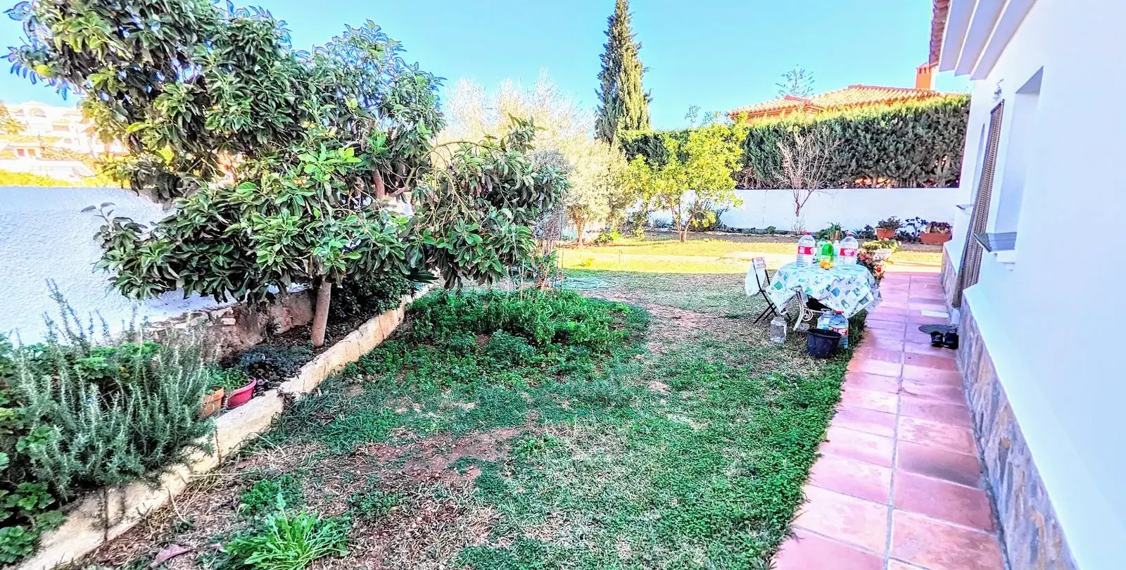 Продажа  отдельно стоящей виллы в Benalmadena Costa 10
