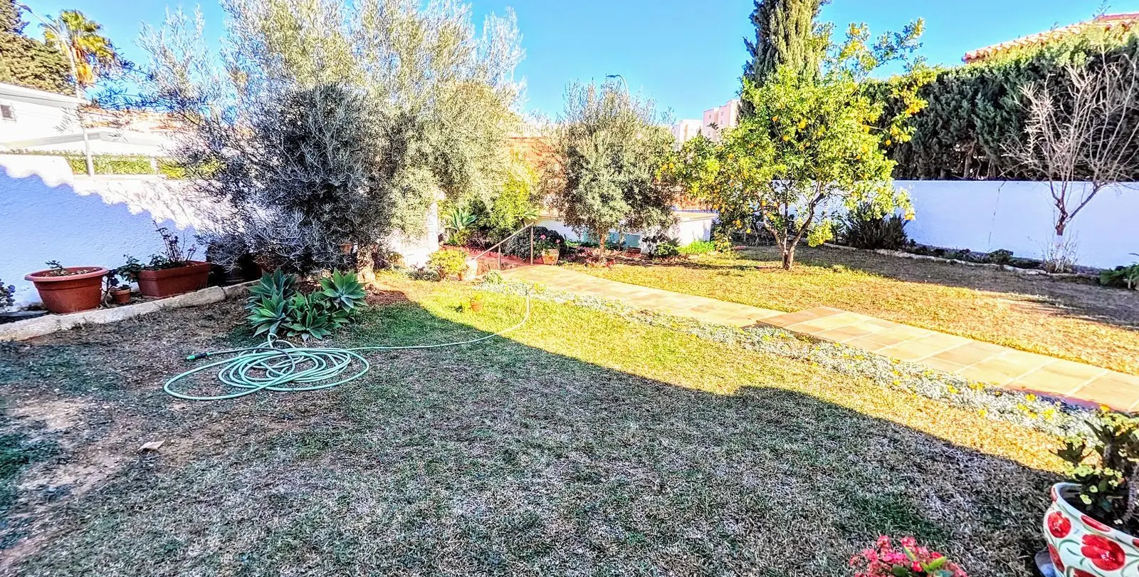 Продажа  отдельно стоящей виллы в Benalmadena Costa 11