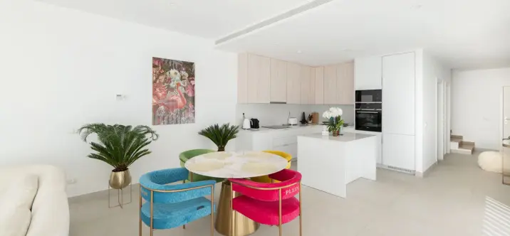 Venta de adosado en Casares 2