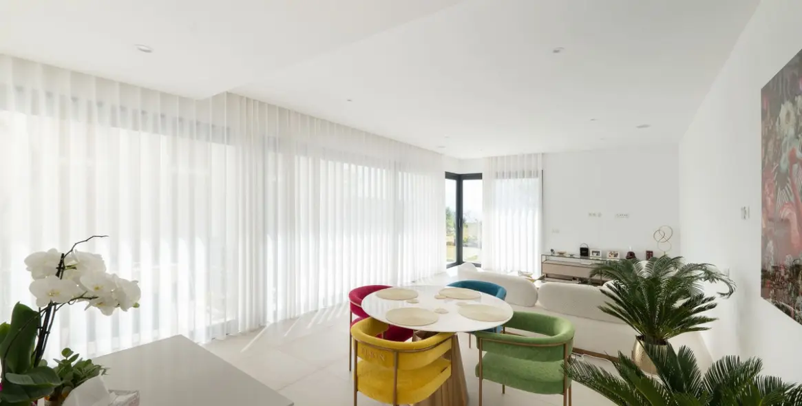 Venta de adosado en Casares 5