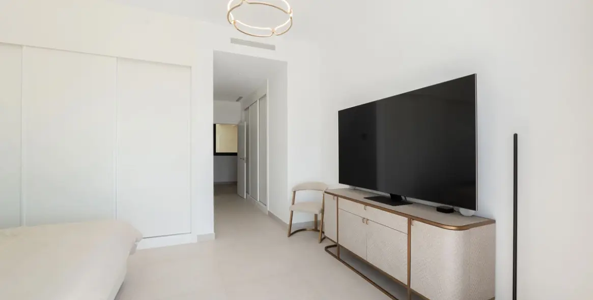 Venta de adosado en Casares 15