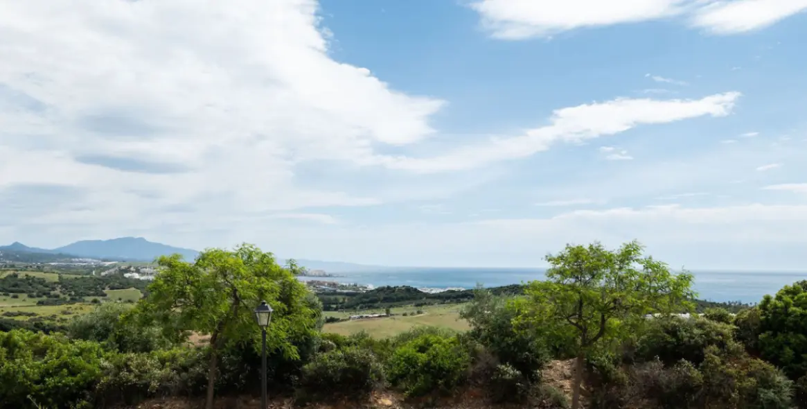 Продажа таунхауса в Casares 22