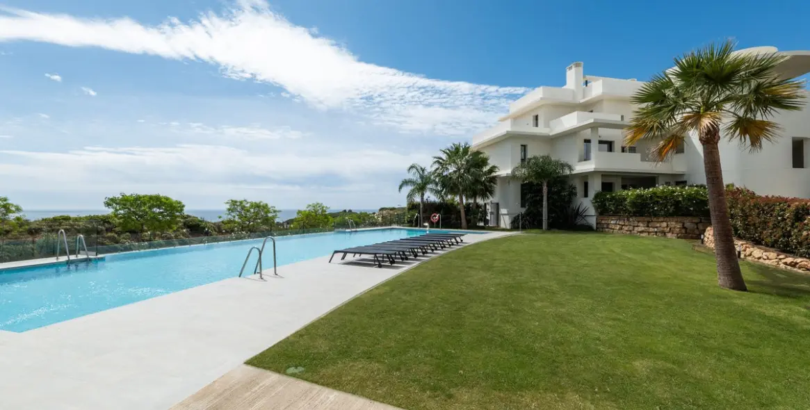 Продажа таунхауса в Casares 28