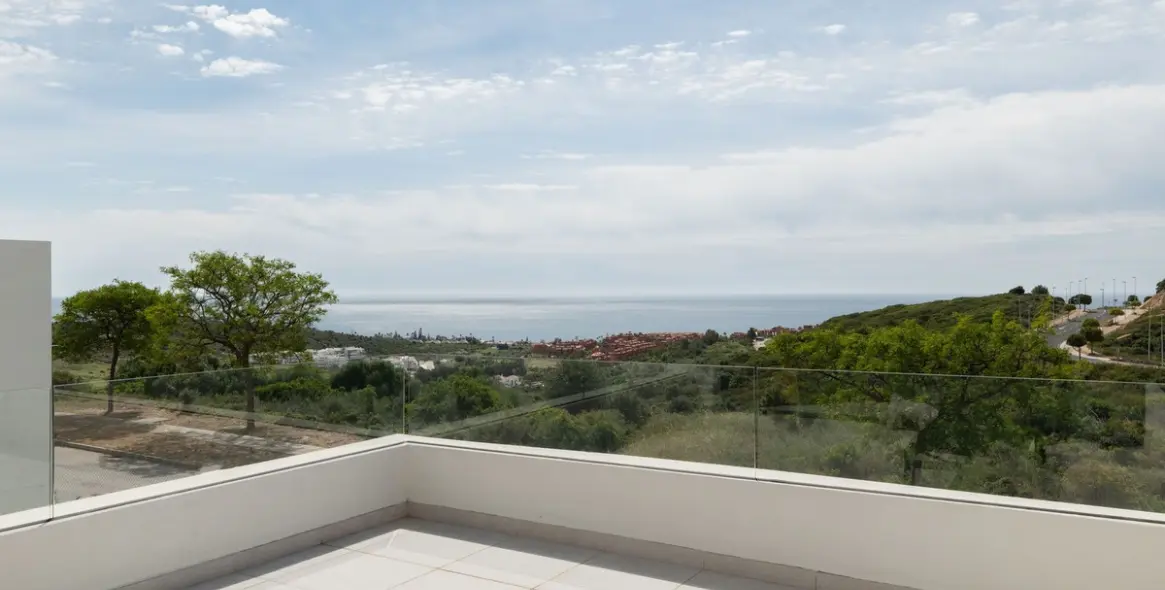 Venta de adosado en Casares 21