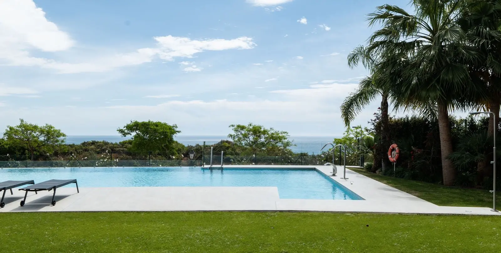 Venta de adosado en Casares 27