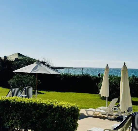 Venta de apartamento en planta baja en Elviria