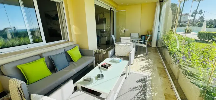 Venta de apartamento en planta baja en Elviria 4