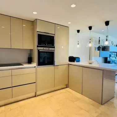 Sale of ground floor apartment in Elviria